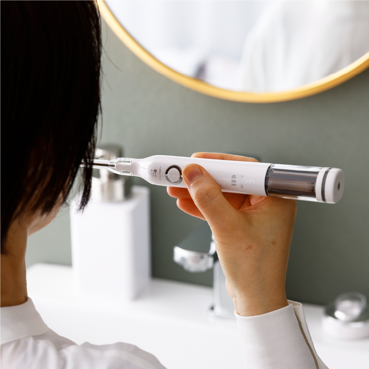 ピュアホワイト